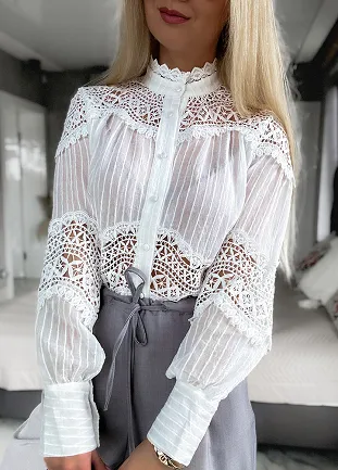 Elegancka bluzka koszulowa z koronką BIAŁA - M912