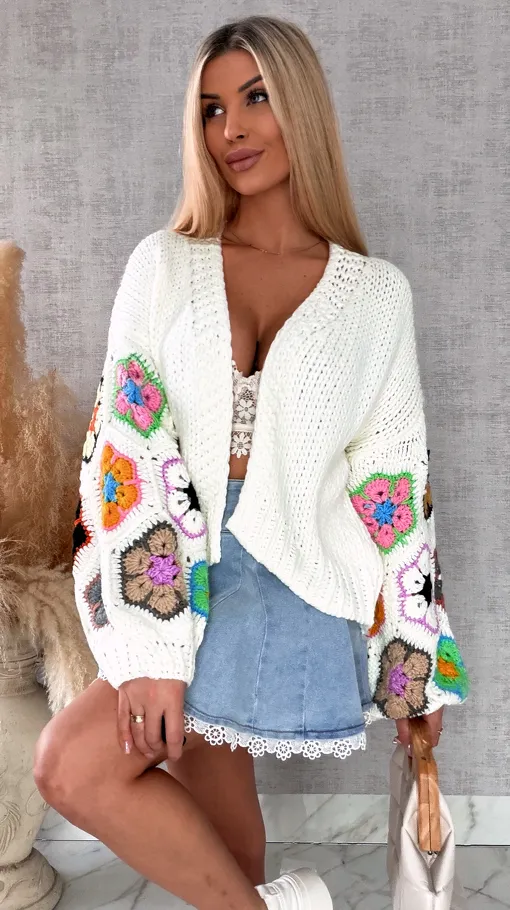 Oryginalny kardigan szydełkowy na wiosną ONE SIZE złamana biel - R722