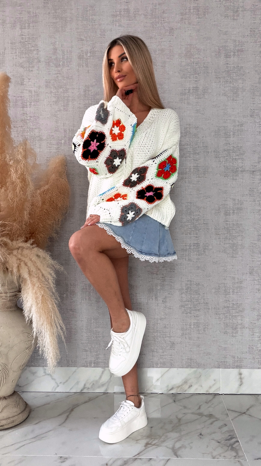 Oryginalny kardigan szydełkowy na wiosną ONE SIZE złamana biel - R722