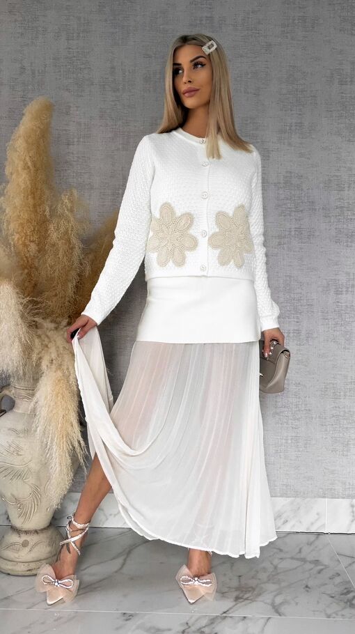 Super wiosenny sweter ECRU zapinany na guziki ONE SIZE - R764
