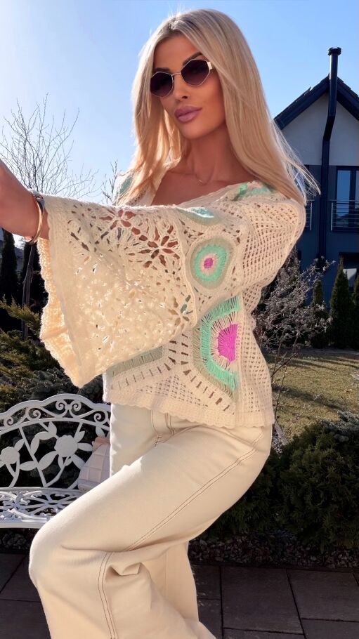 Mega modny ażurowy sweterek w szydełkowym stylu GREEN - R659E