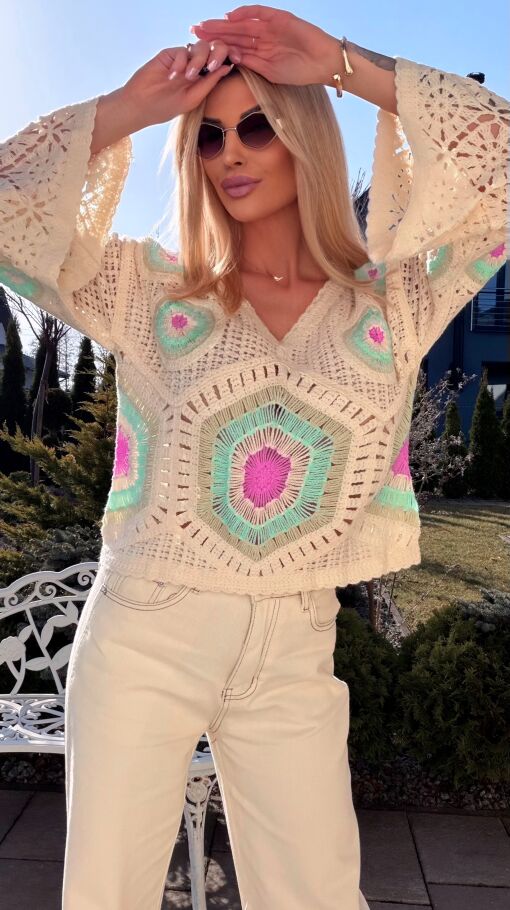 Mega modny ażurowy sweterek w szydełkowym stylu GREEN - R659E