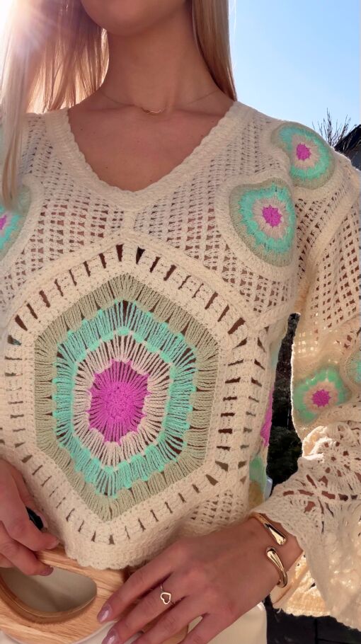 Mega modny ażurowy sweterek w szydełkowym stylu GREEN - R659E