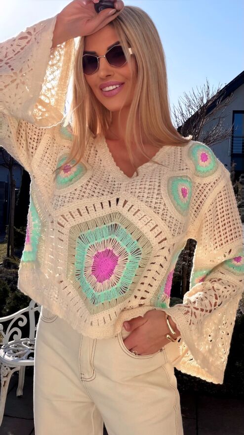 Mega modny ażurowy sweterek w szydełkowym stylu GREEN - R659E