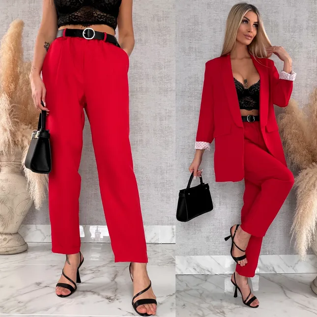 Eleganckie wiosenne spodnie z gumką w pasie i paskiem RED one size - R673B