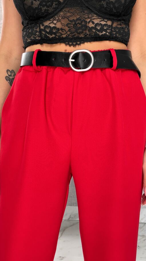 Eleganckie wiosenne spodnie z gumką w pasie i paskiem RED one size - R673B