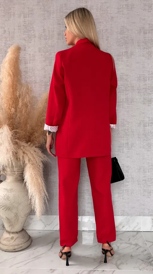 Eleganckie wiosenne spodnie z gumką w pasie i paskiem RED one size - R673B