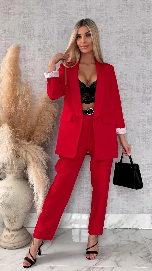 Eleganckie wiosenne spodnie z gumką w pasie i paskiem RED one size - R673B