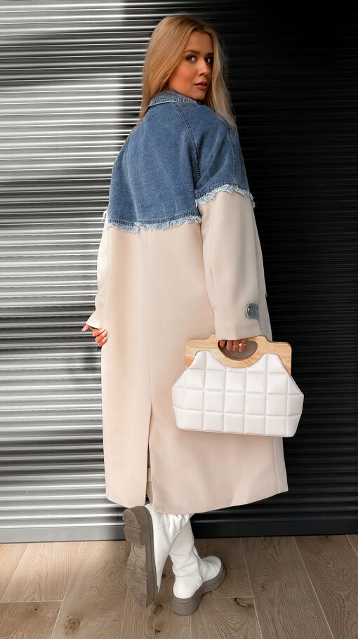 Stylowy długi płaszcz z flauszu łączony z jeansem ONE SIZE beżowy - S451