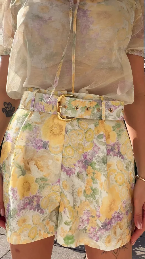 Oryginalny żółty komplet w kwiaty bluzka mgiełka + spodenki - R787A