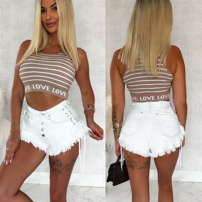 Krótkie letnie szorty jeansowe z ozdobnym wiązaniem WHITE JEANS - S182A