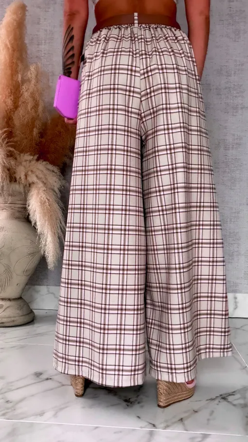 Eleganckie spodnie w kratkę BEIGE z gumką w pasie i paskiem - R548