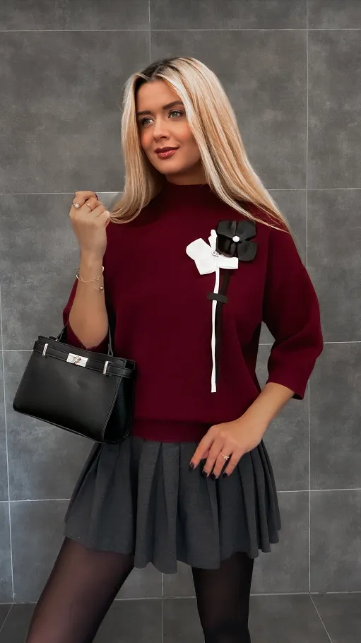 Elegancki bordowy sweter półgolf z kwiatami ONE SIZE - R330A