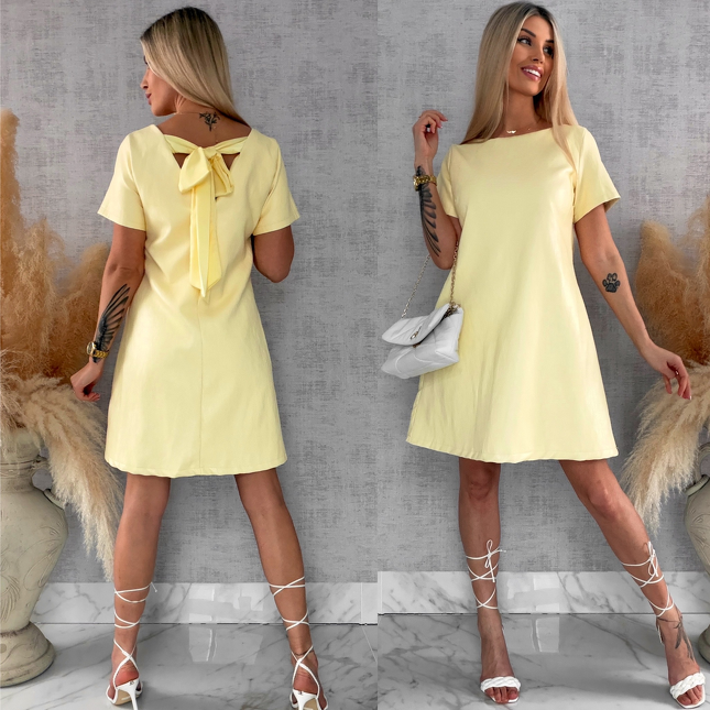 Pastelowa sukienka z eko skóry z wiązaniem ONE SIZE żółta - R544B