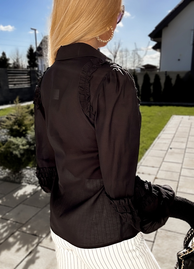 Czarna luźna koszula damska z pięknymi rękawami - L833A