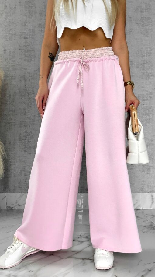 Luźne spodnie dresowe z ozdobnym pasem PINK - R564
