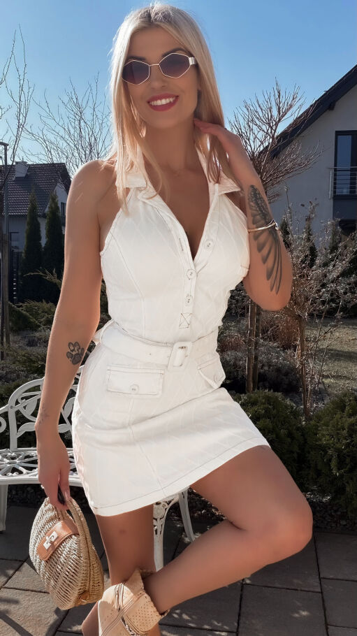 Mega elastyczna jeansowa sukienka na ramiączkach WHITE JEANS - R781A