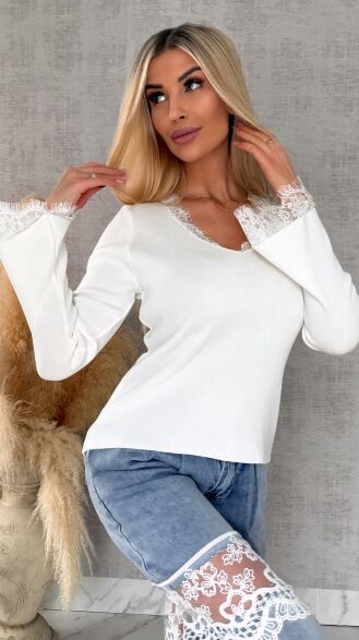 Wiosenna dzianinowy bluzka z koronką i dzwonami ONE SIZE biała - R681C