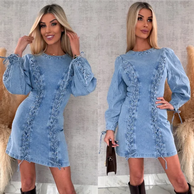 Oryginalna elastyczna sukienka jeansowa z wiązaniami BLUE JEANS - R712