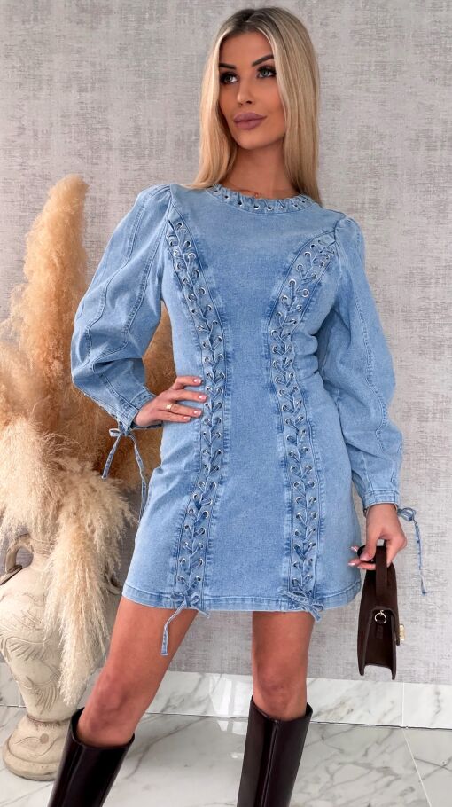 Oryginalna elastyczna sukienka jeansowa z wiązaniami BLUE JEANS - R712