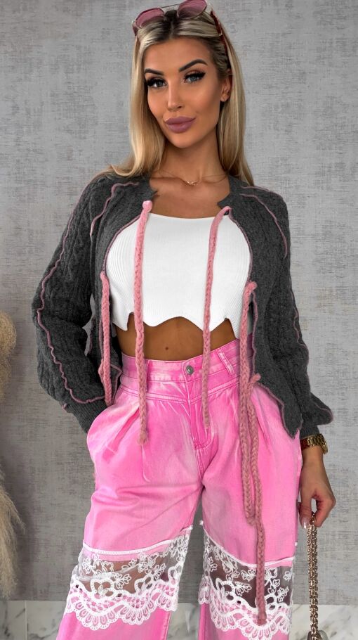 Wiosenny wiązany sweter warkocz SZARY z różowymi dodatkami ONE SIZE - R598A