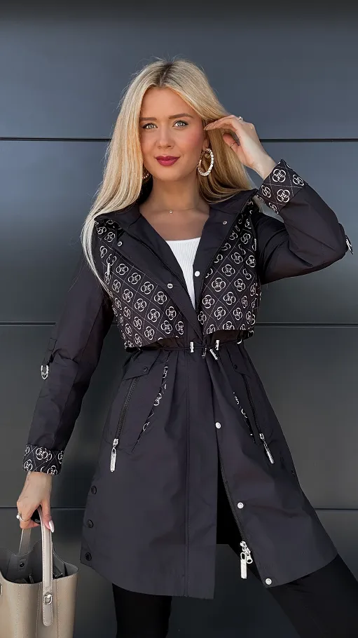 Oryginalna kurtka PARKA zdobiona modnym wzorem CZARNA - P948