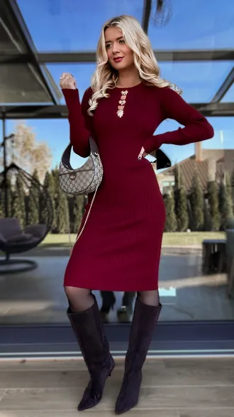 Elastyczna sukienka dzianinowa ze zdobionym dekoltem ONE SIZE - R263