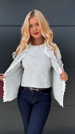 Niespotykany podwójny sweter z białą koronką ONE SIZE szary - P951A