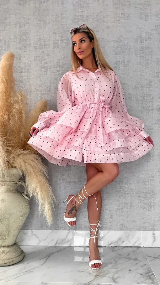 Słodka jedwabna sukienka w serduszka ONE SIZE pastelowy róż - R705A