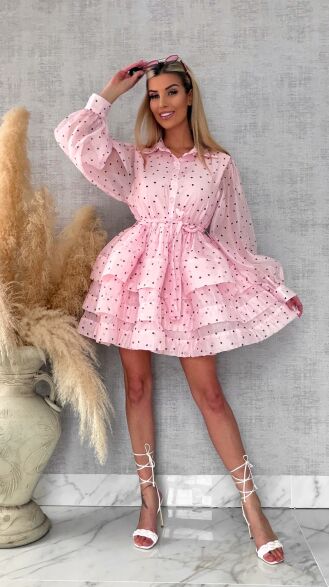 Słodka jedwabna sukienka w serduszka ONE SIZE pastelowy róż - R705A