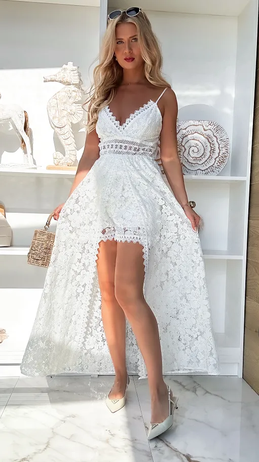 Maxi biała sukienka z kombinezonem na ramiączkach w stylu BOHO - P935