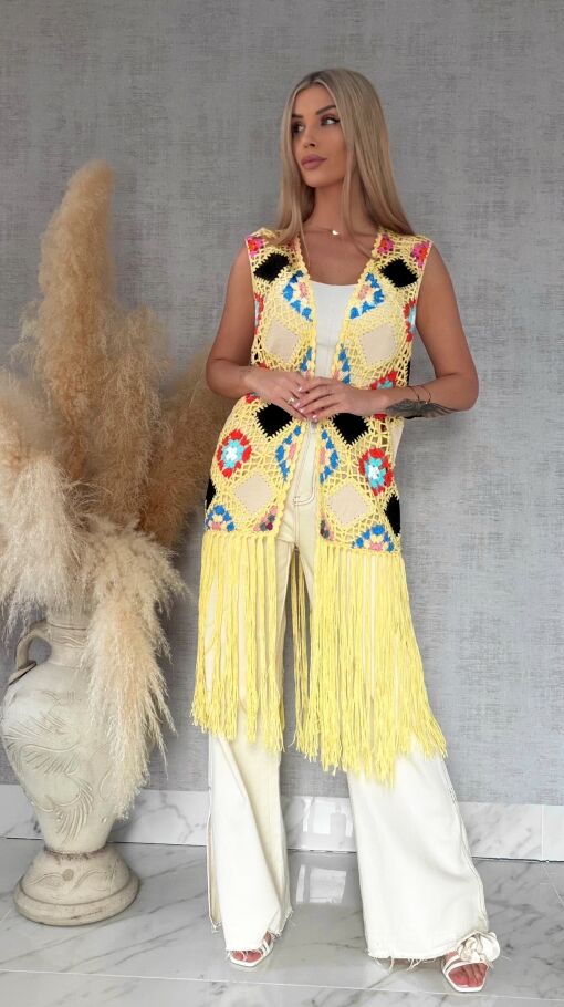 Oryginalna żółta narzutka BOHO kamizelka z frędzlami ONE SIZE - R701