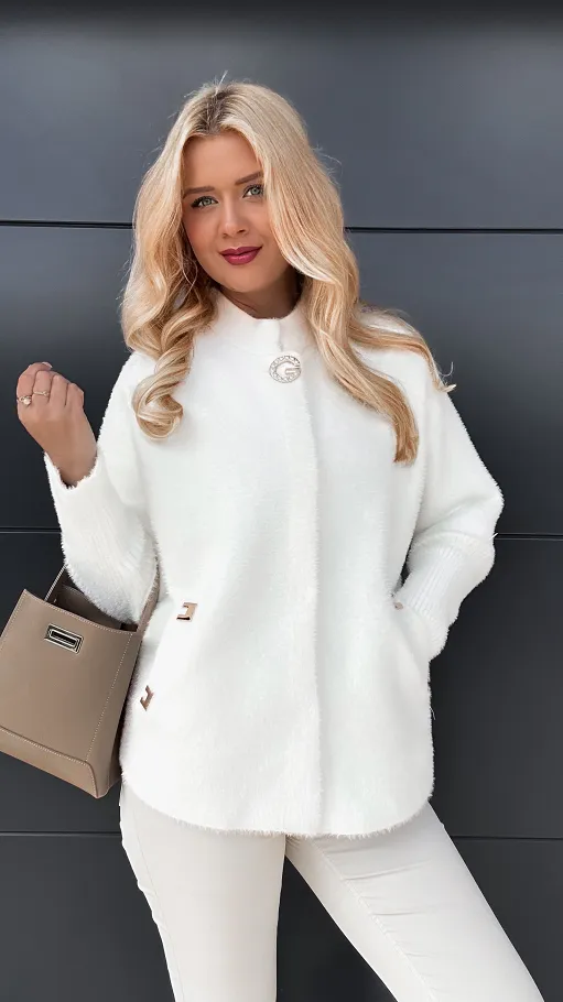 Klasyczny wełniany płaszcz ALPAKA w kolorze ecru ONE SIZE - R037A