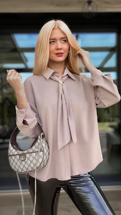 Beżowa elegancka koszula z krawatką ONE SIZE - R102C