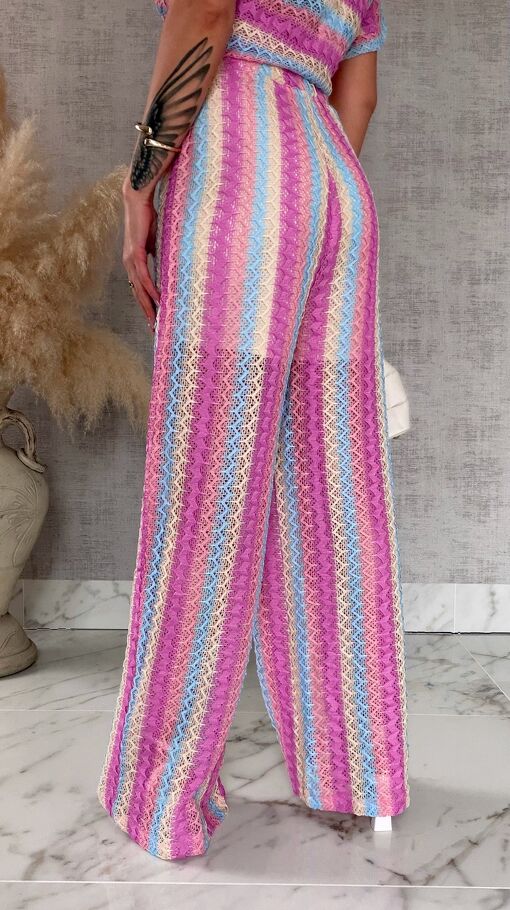 Stylowy luźny komplet w kolorowe paski bluzka + spodnie ONE SIZE - R882