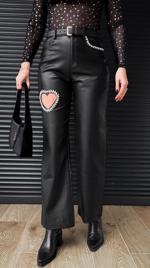 Czarne elastyczne spodnie z eko skóry HEART - R345