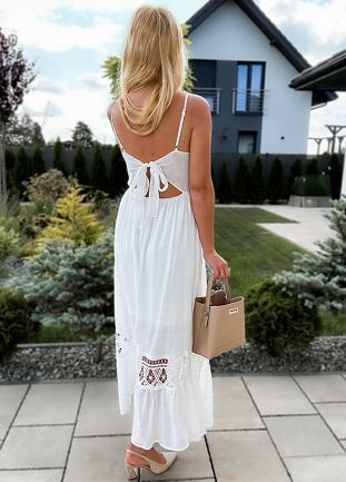 Biała maxi długa sukienka z koronkowymi wstawkami - L882