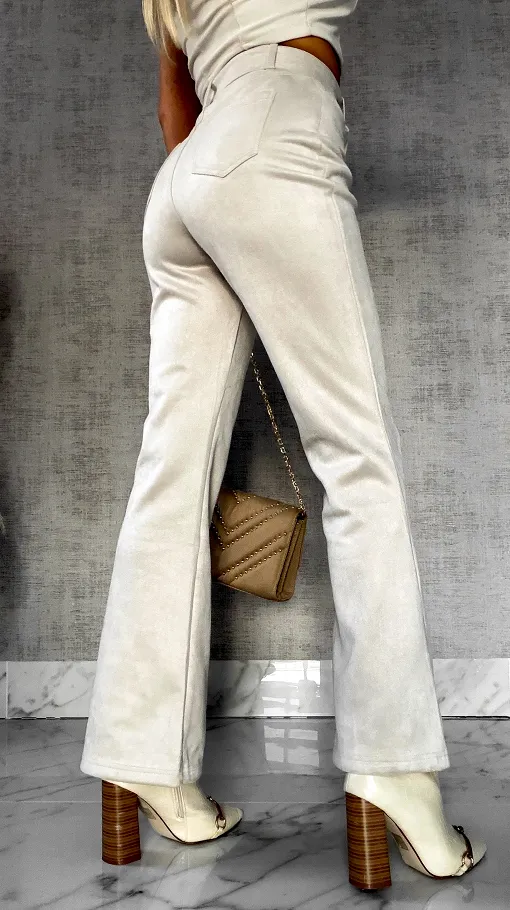 Zamszowe eleganckie spodnie z paskiem jasno BEŻOWE - R570