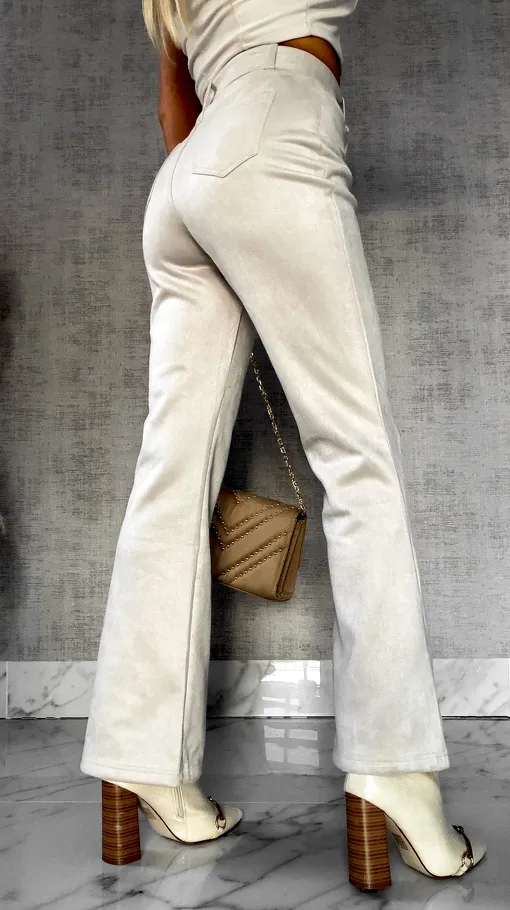 Zamszowe eleganckie spodnie z paskiem jasno BEŻOWE - R570