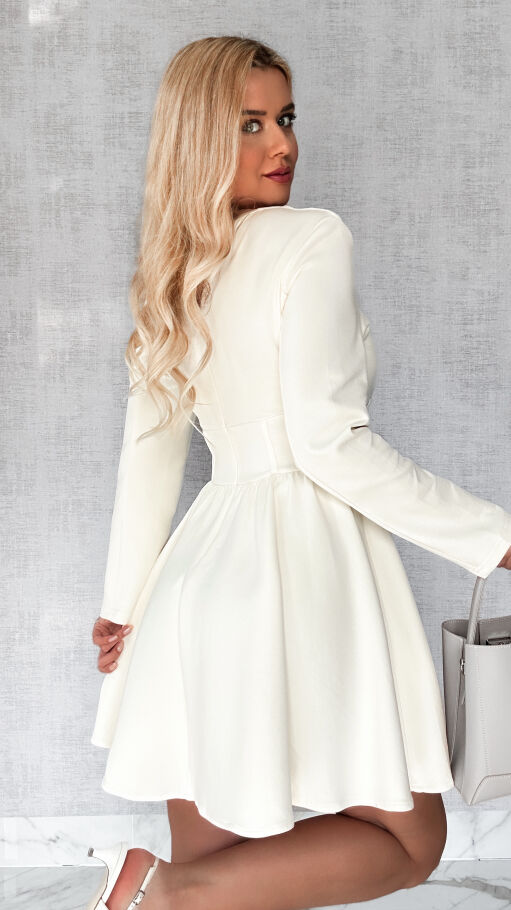 Bawełniana dzianinowa sukienka ECRU - P544