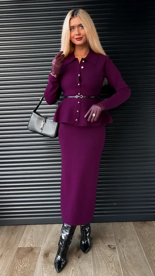 Klasyczny elegancki komplet dzianinowy sweter + spódnica ONE SIZE purpura - R325A