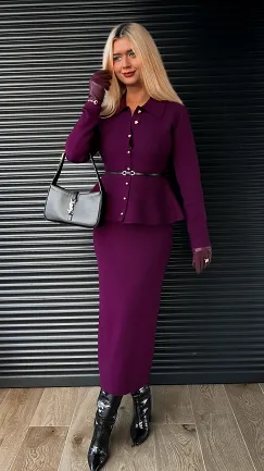 Klasyczny elegancki komplet dzianinowy sweter + spódnica ONE SIZE purpura - R325A