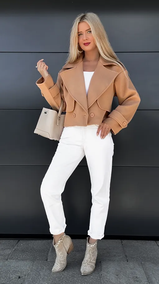 Modny pudełkowy płaszcz BEŻOWY one size - R014B