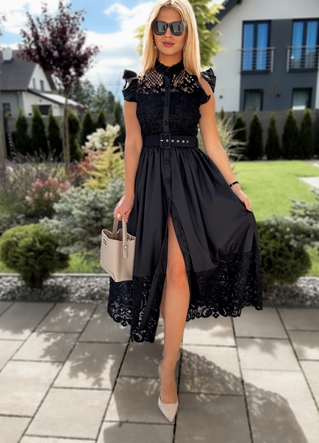 Czarna elegancka MAXI sukienka zdobiona koronką z paskiem - M796A