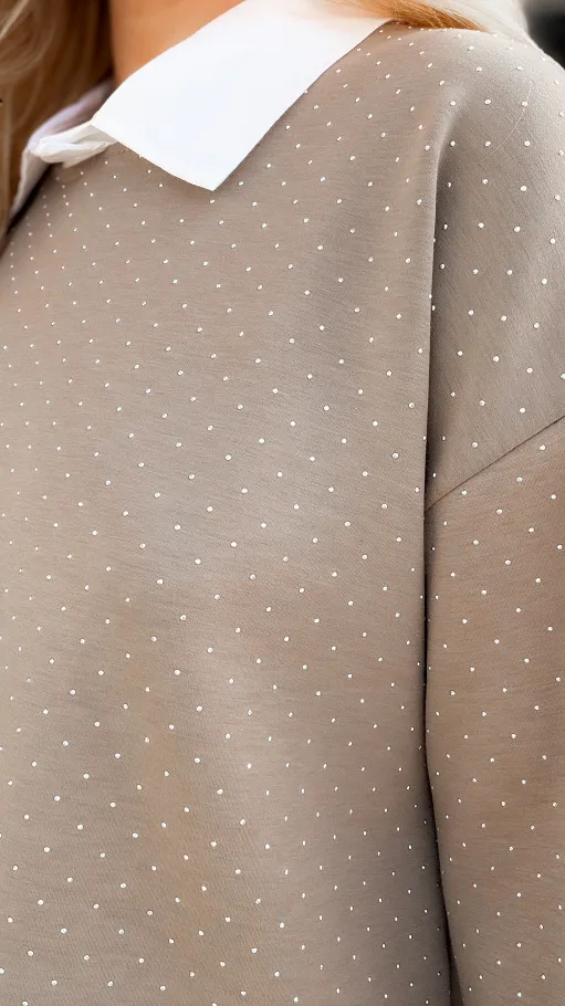 Beżowa bluza w mini cyrkonie z koszulową wstawką ONE SIZE - R105A