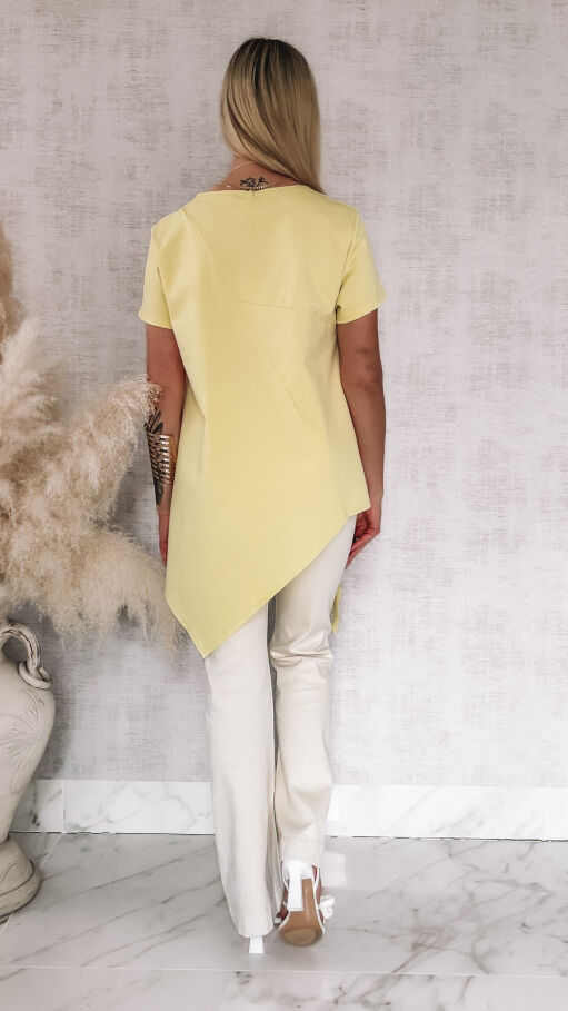 Asymetryczna bawełniana bluzka z naszyjnikiem ONE SIZE żółta - R825