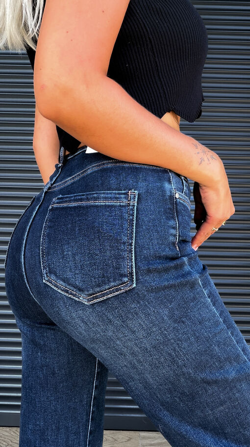 Klasyczne elastyczne spodnie jeansowe WIDE LEG FIT z paskiem BLUE - S328