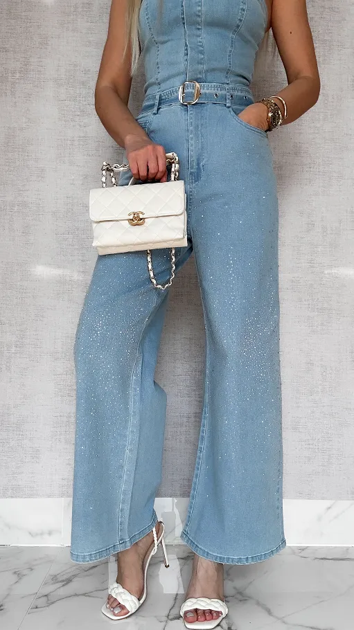 Elastyczny jeansowy kombinezon zdobiony cyrkoniami BLUE JEANS - P562