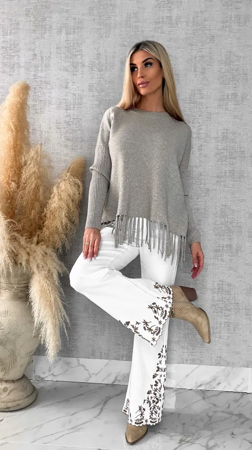 Beżowy gładki sweter z frędzlami ONE SIZE wiskoza - R650A