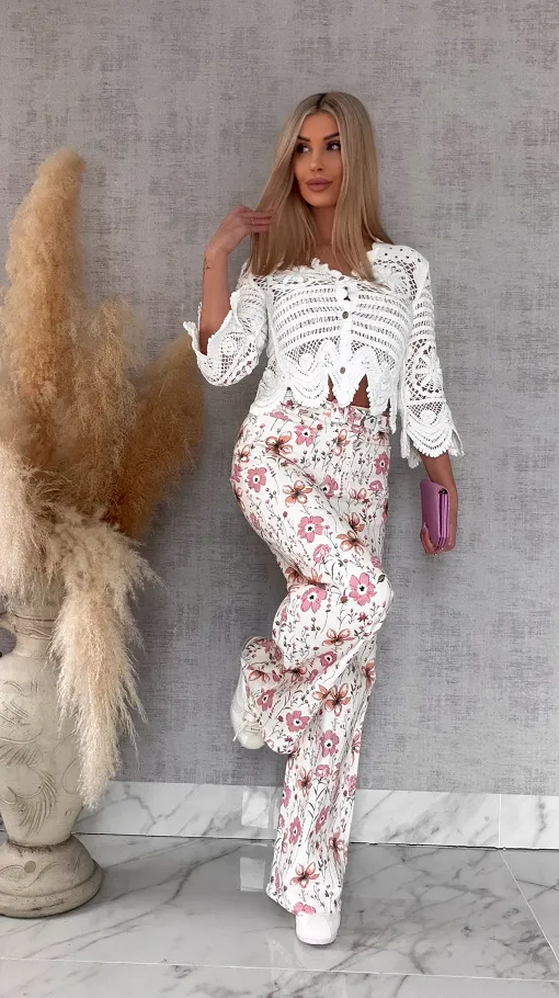 Ażurowy bawełniany szydełkowy sweter na guziki ONE SIZE biały - R688